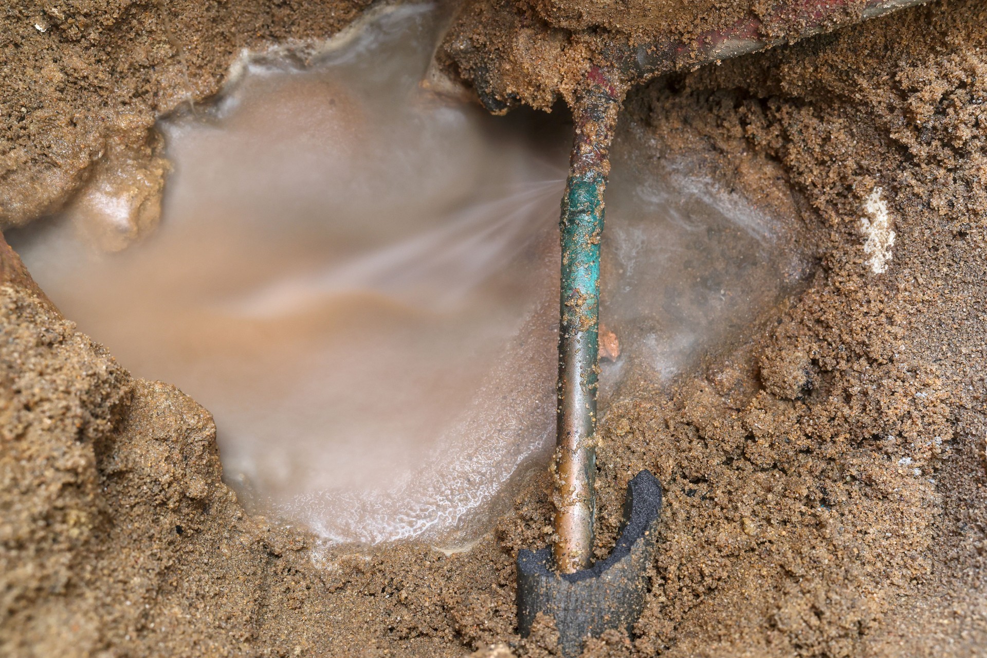 Underground (subsurface) half inch copper water leakage. Leak detection, repair, DIY
